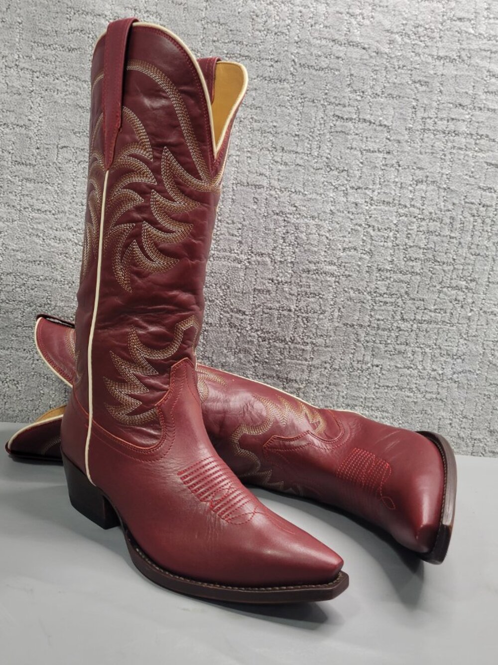 Tecovas The Annie Women's Size US 9B Scarlet Cowhide Cowgirl Boots. - Picture 7 of 13